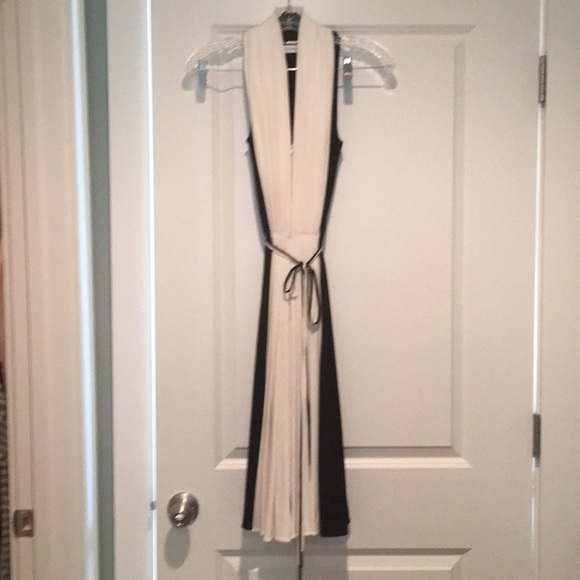 Calvin Klein Dresses & Skirts - Calvin Klein dress.